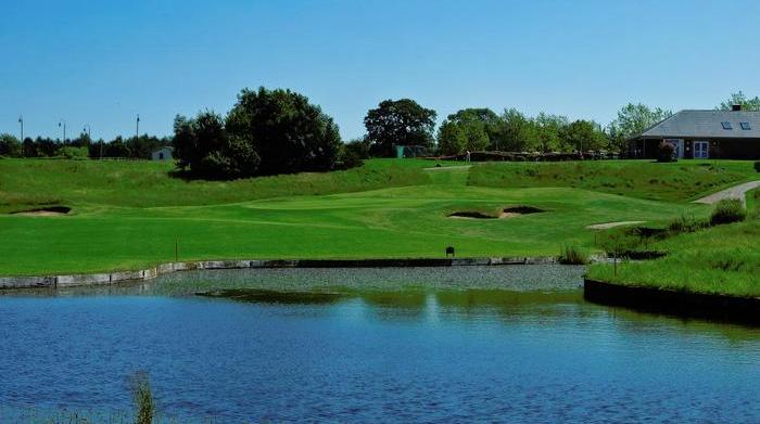 Golf-Course-18.jpg