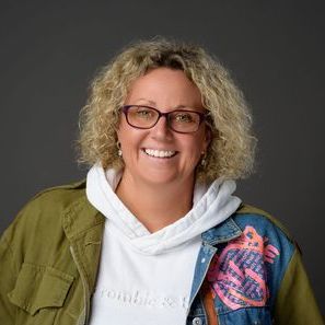 Anna Bates