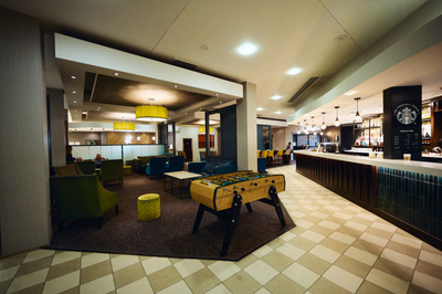 Holiday Inn 2.jpg