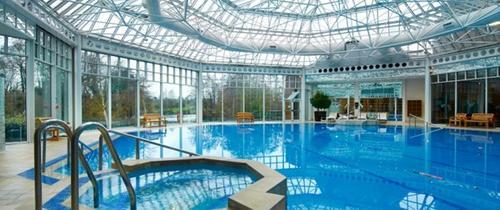 HiltonMetropolePool.jpg
